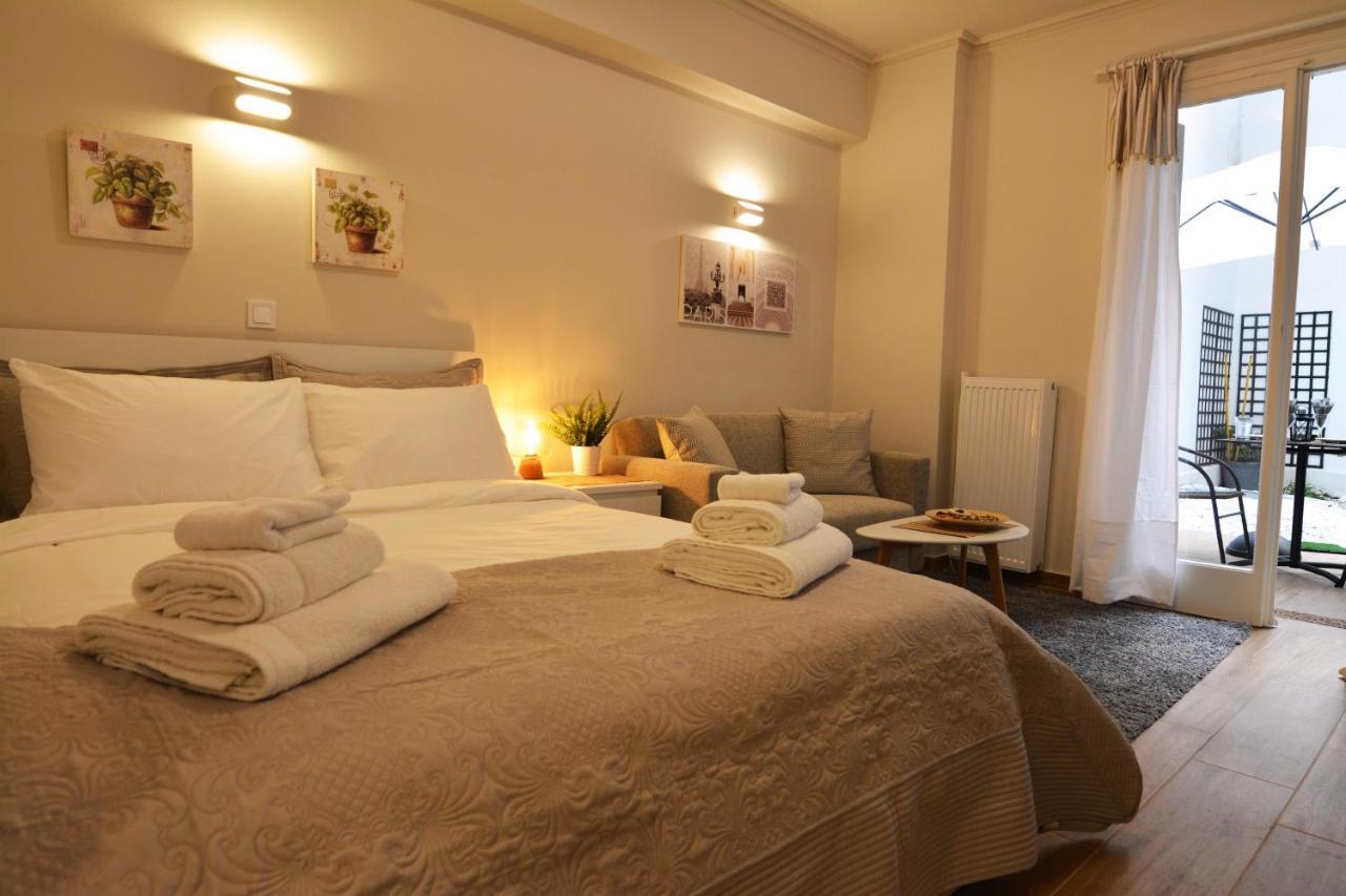 Studio Posh With Garden In Kolonaki Atena Exterior foto
